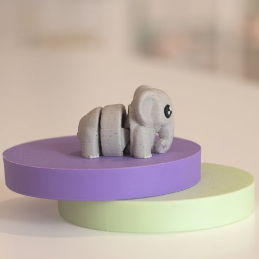 Figurine éléphant kawaii, figurine miniature imprimée en 3D à Cognac