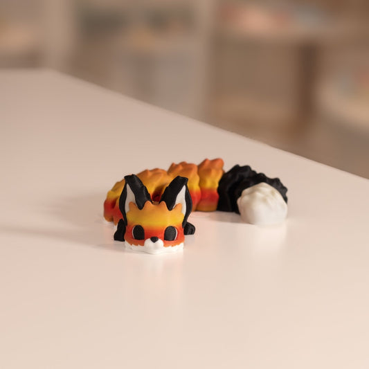 Figurine renard kawaii Flamme. Figurine articulée imprimée en 3D à Cognac