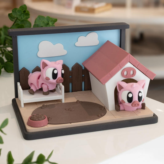 Diorama 3D maison cochon, imprimé à Cognac. Avec ses deux figurines kawaii.