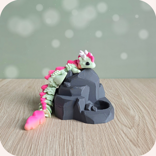 Figurine bébé dragon et son rocher, imprimé en 3D à Cognac