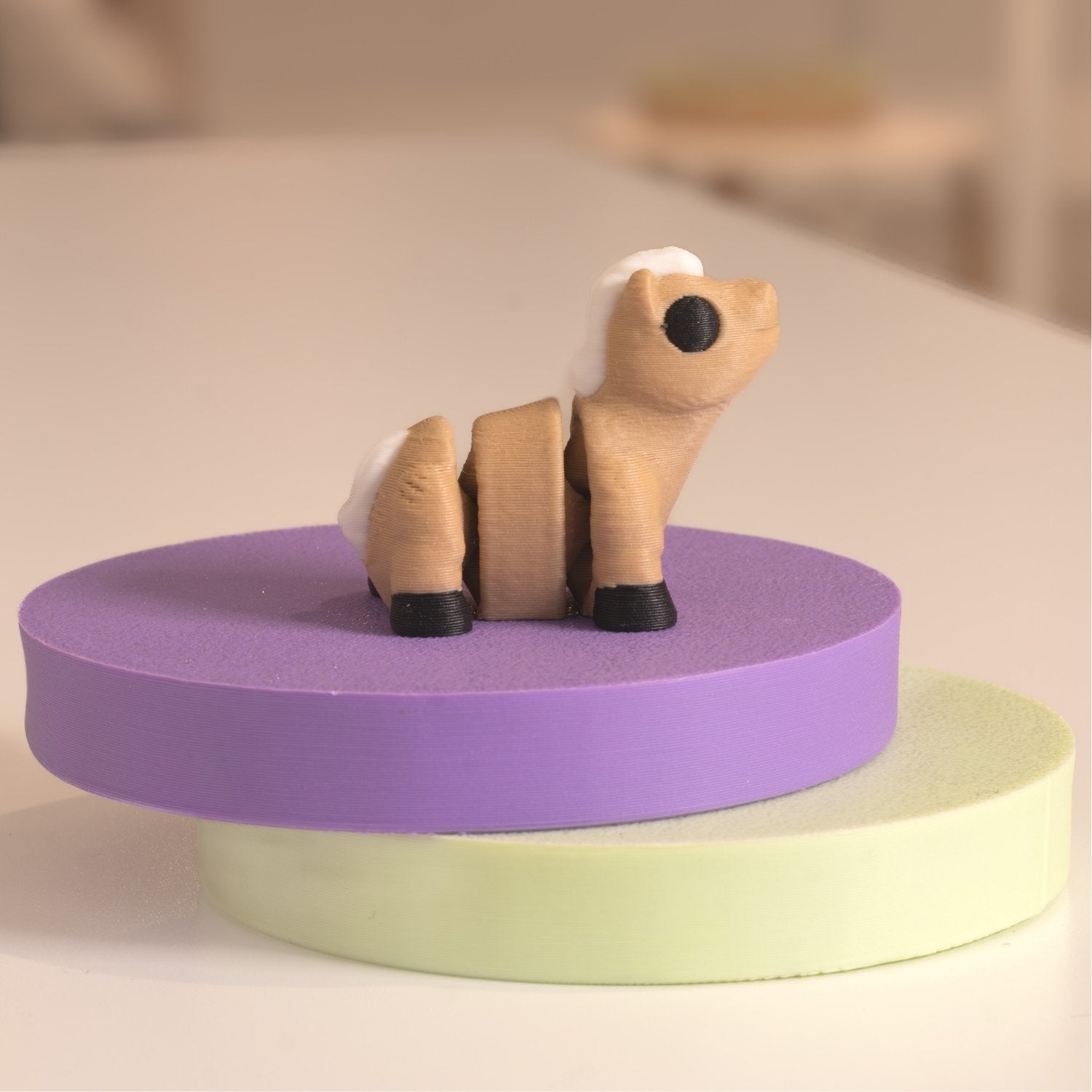 Figurine cheval kawaii 3D, figurine miniature à collectionner fabriquée à Cognac. 