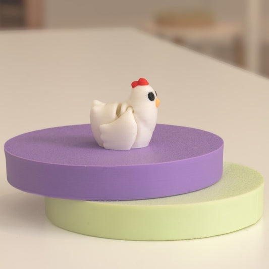 Figurine poule kawaii 3D, figurine miniature à collectionner fabriquée à Cognac. 