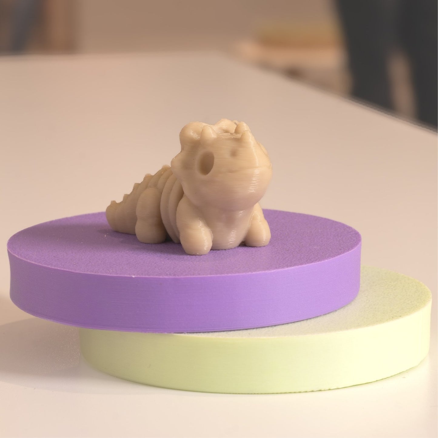 Mini Figurine tricératops squelette kawaii 3D. Imprimé en 3D à Cognac